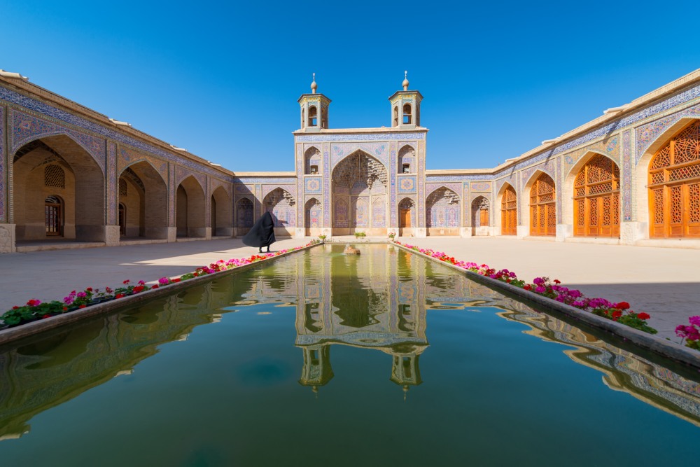 Екскурзии и почивки до Джамията Насир ол-Молк