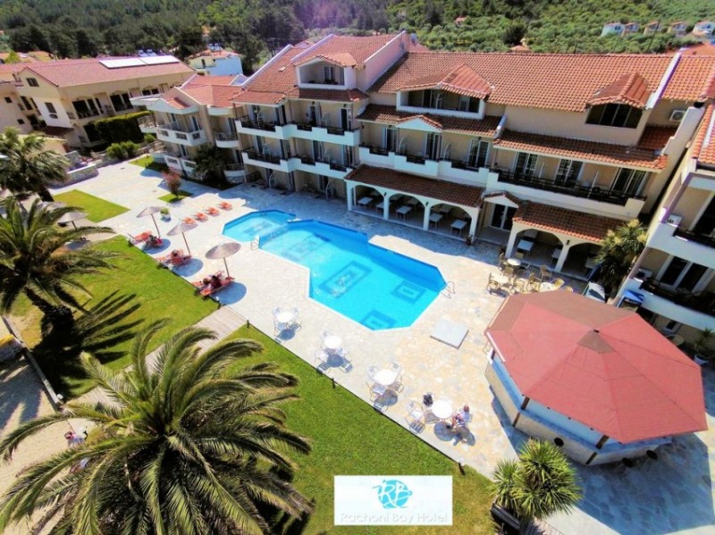Великден на остров Тасос - Зеленият Рай на Гърция с включени закуски и вечери, хотел на брега на морето